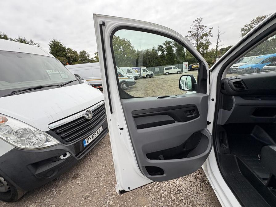 2020 Vauxhall Vivaro Vivaro 2900 Sportive S/S – DU70XMA
