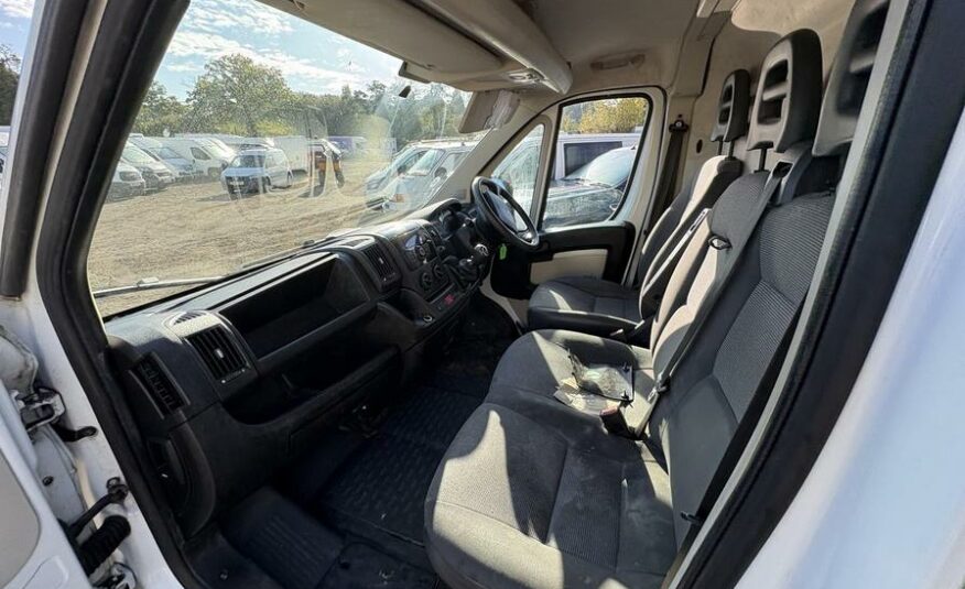 2013 Peugeot Boxer Boxer 333 L1H1 HDi – CK63FUY