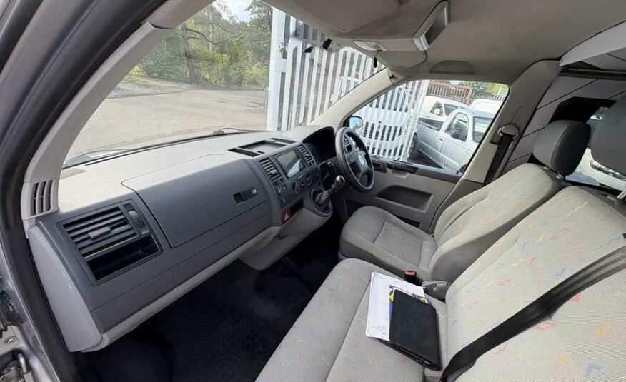 2007 Volkswagen Transporter Transporter T30 102 TDI LWB – GR56JKV