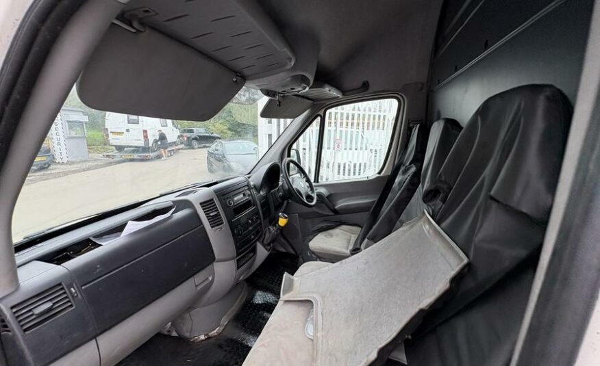 2006 Volkswagen Crafter – Model: Crafter CR35 136 LWB – VU56OWZ