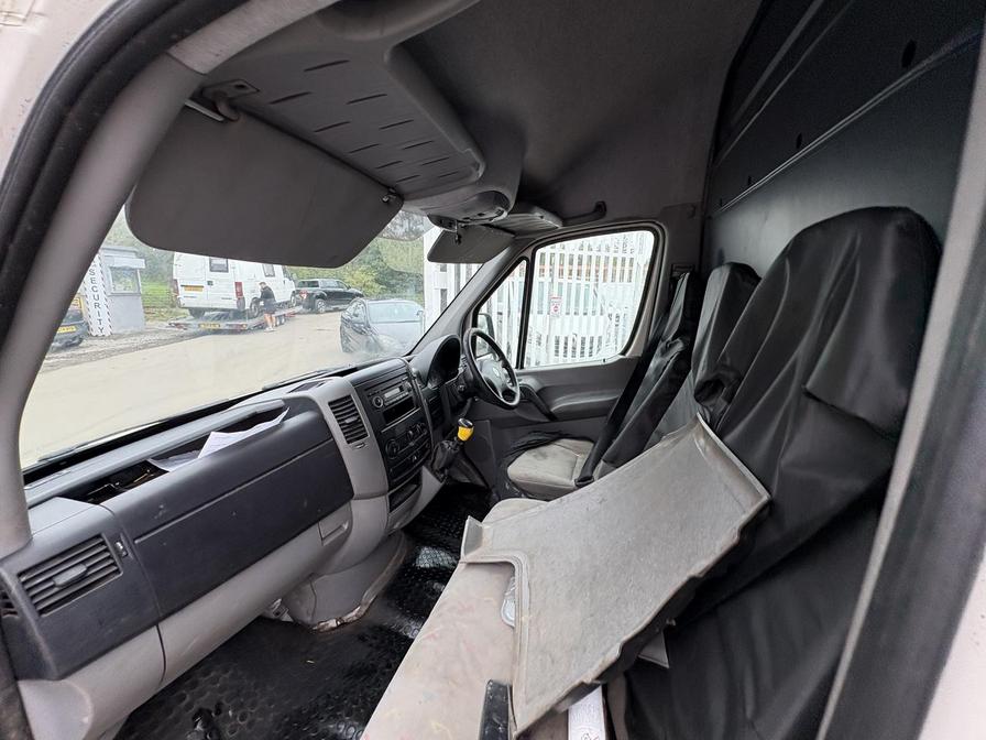 2006 Volkswagen Crafter – Model: Crafter CR35 136 LWB – VU56OWZ