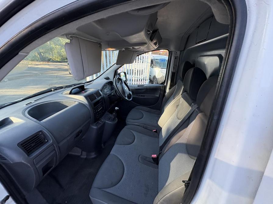 2016 Peugeot Expert Expert 1000 L1H1 Professional HDi – OW65FWK