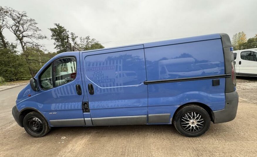 2005 Nissan Primastar – Model: Primastar SE 2900 LWB – BG05OTW
