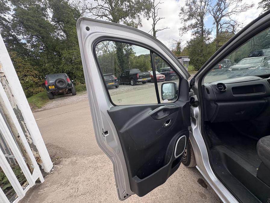 2017 Vauxhall Vivaro – Model: Vivaro  2900 Sportive CDTi – DN67APF