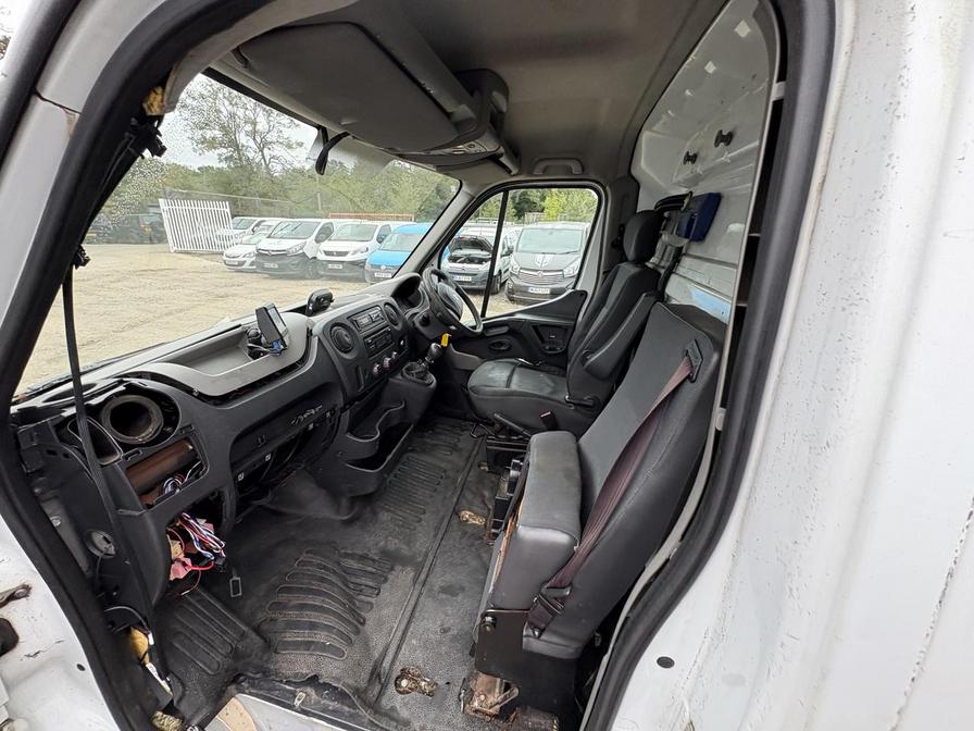 2014 Renault Master Master MM35 Business DCI – DK64AJV