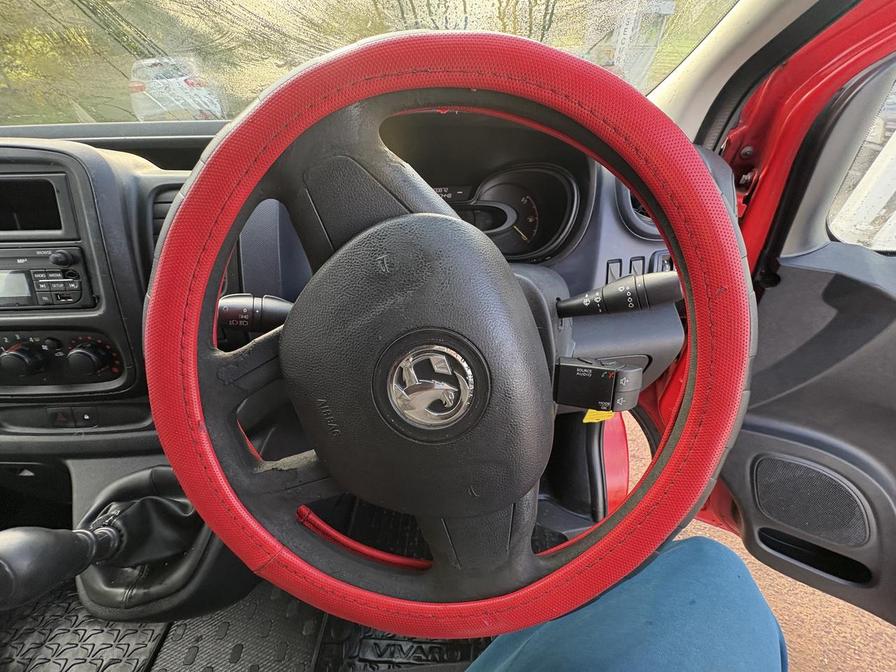 2016 Vauxhall Vivaro – Model: Vivaro  2700 CDTI – HG16HCJ