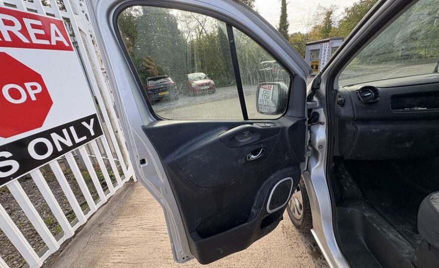 2016 Vauxhall Vivaro Vivaro 2900 Sportive Bi-T CDTi ecoFLEX S/S – NX66VFC