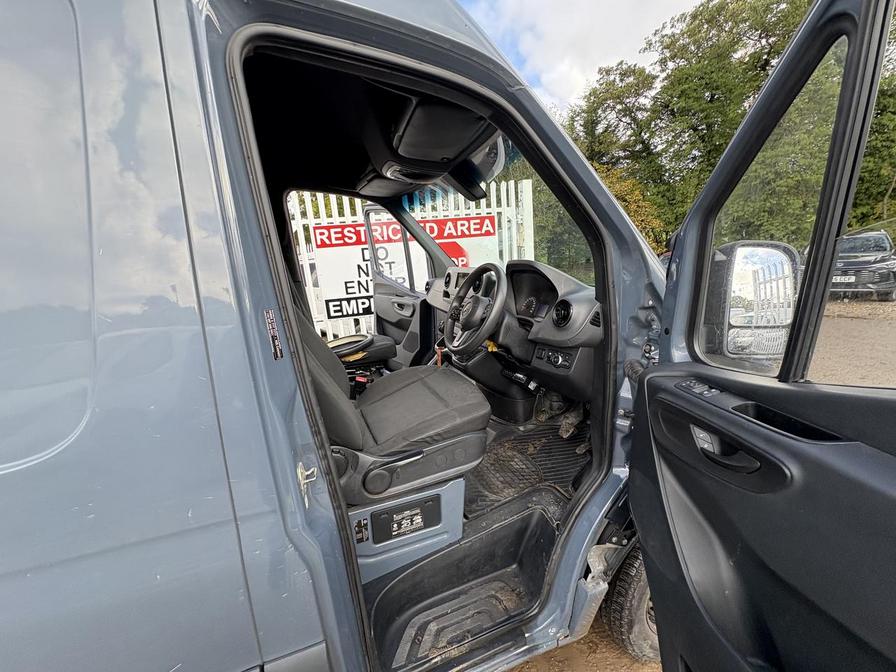 2018 Mercedes-Benz Sprinter – Model: Sprinter 314 CDI – YA68GPF