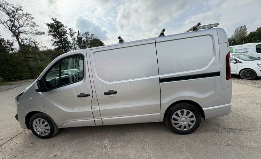 2015 Vauxhall Vivaro Vivaro  2700 Sportive CDTI – MV65WLB
