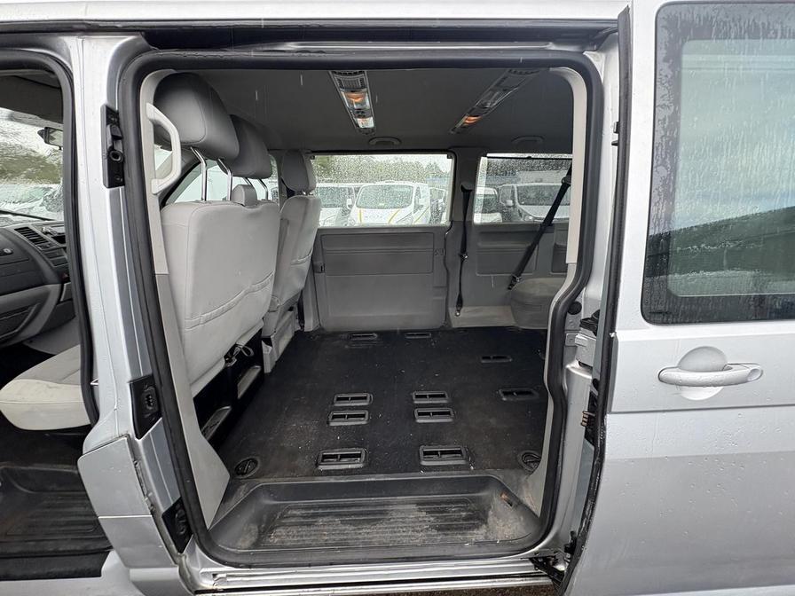 2014 Volkswagen Transporter – Model: Transporter T30 SE 140 TDI LWB – AF64LNV