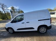 2019 Citroen Berlingo – Model: Berlingo 1000 Enterprise Blue HDi – KM69VTD