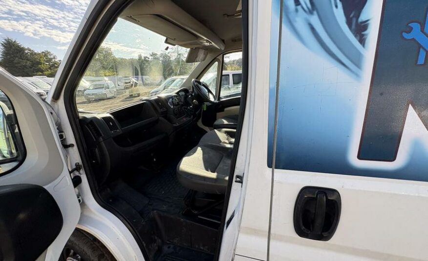 2013 Peugeot Boxer Boxer 333 L1H1 HDi – CK63FUY