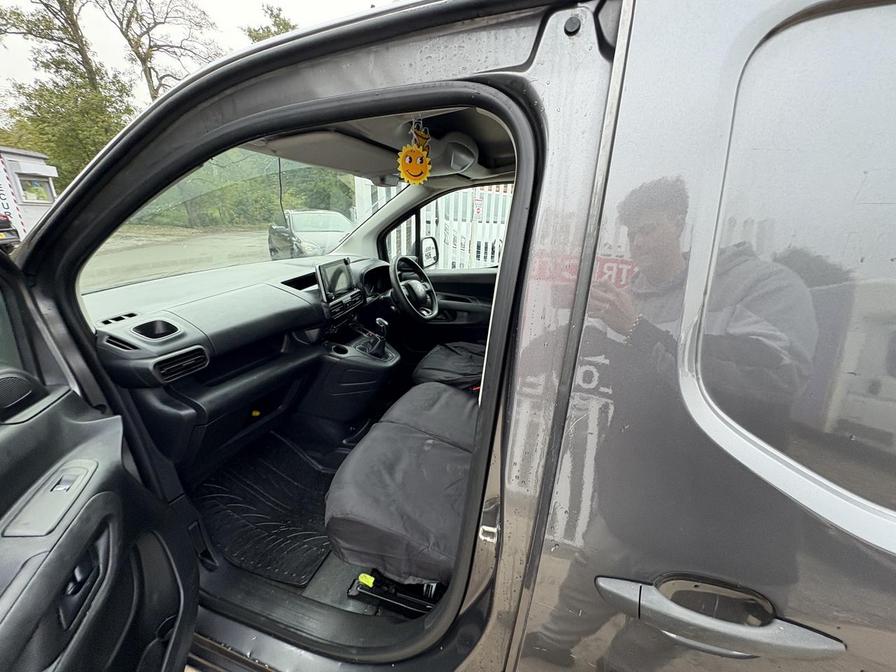 2019 Citroen Berlingo – Model: Berlingo 950 Enterprise Blue HDi – BF69GCV