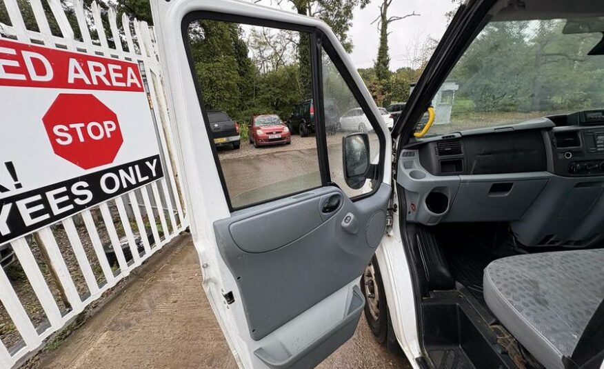 2008 Ford Transit Transit 100 15-Seat RWD – SJ08ZFL
