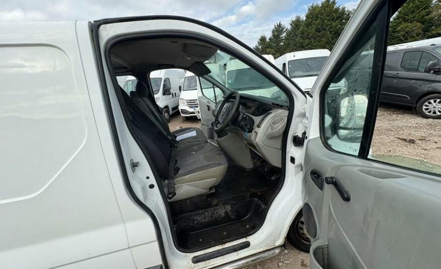 2007 Vauxhall Vivaro Vivaro  2700 CDTI SWB – YD57VWC