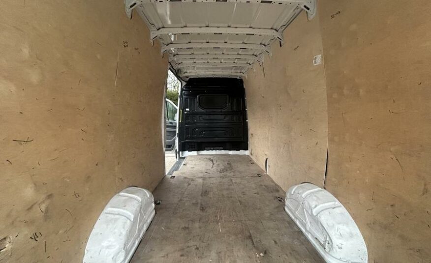 2022 Volkswagen Crafter – Model: Crafter CR35 Startline TDI – EK22ZDS
