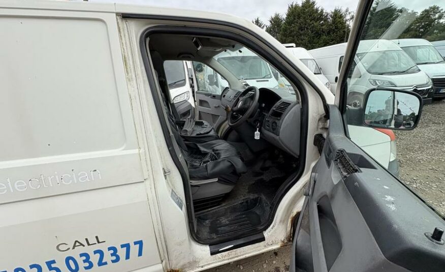 2007 Volkswagen Transporter Transporter T26 84 TDI SWB – VK56XXH