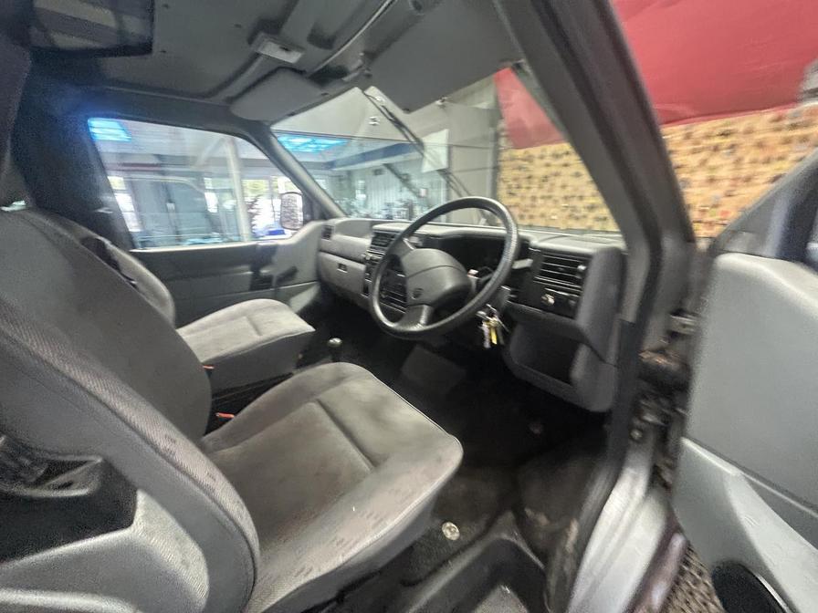 1994 Volkswagen Transporter Transporter LWB – M73LUL