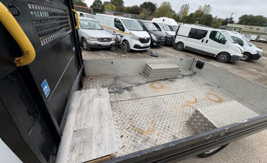 2006 Vauxhall Vivaro – Model: Vivaro Lowfloor CDTi 100 – DA06OBC