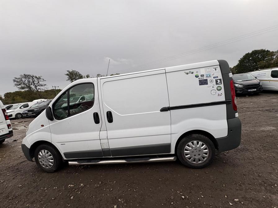 2006 Vauxhall Vivaro – Model: Vivaro  2900 CDTI SWB – FN56UTJ