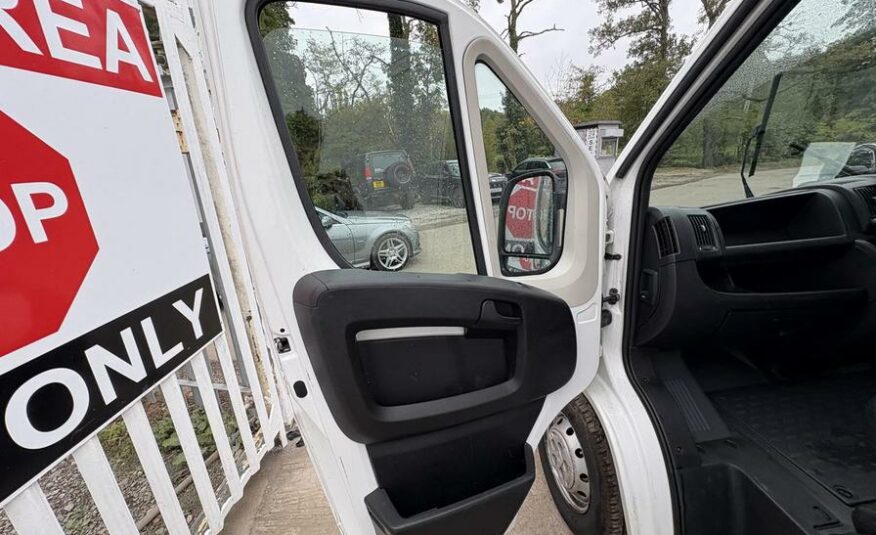 2019 Citroen Relay – Model: Relay 35 L2H2 Enterprise Blue HDi S/S – FV69XSL