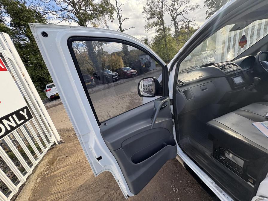 2009 Mercedes-Benz Vito – Model: Vito 109 CDI Compact – BF09FFH