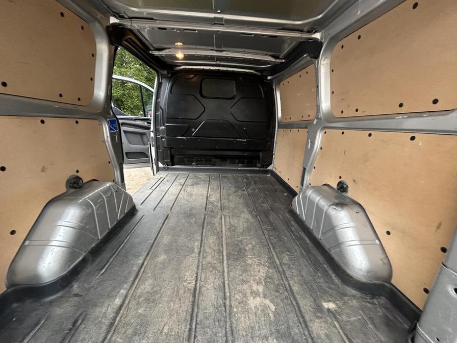 2019 Ford Transit Custom – Model: Transit Custom 300 Limited – BK19XYM