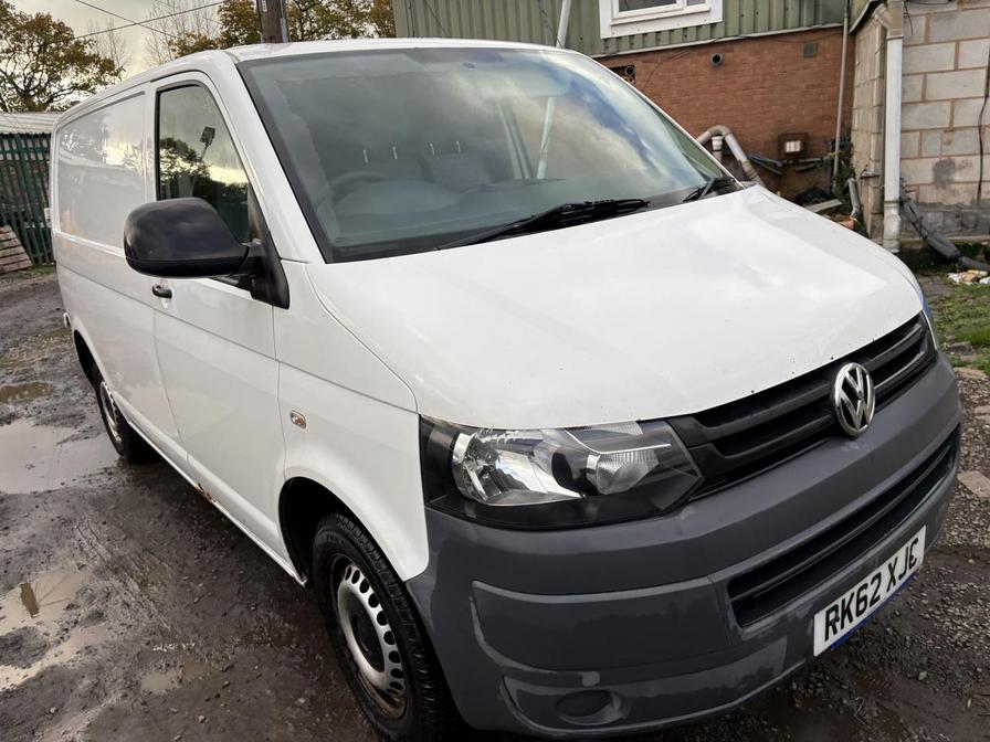 2012 Volkswagen Transporter – Model: Transporter T28 84 TDI SWB – RK62XJC