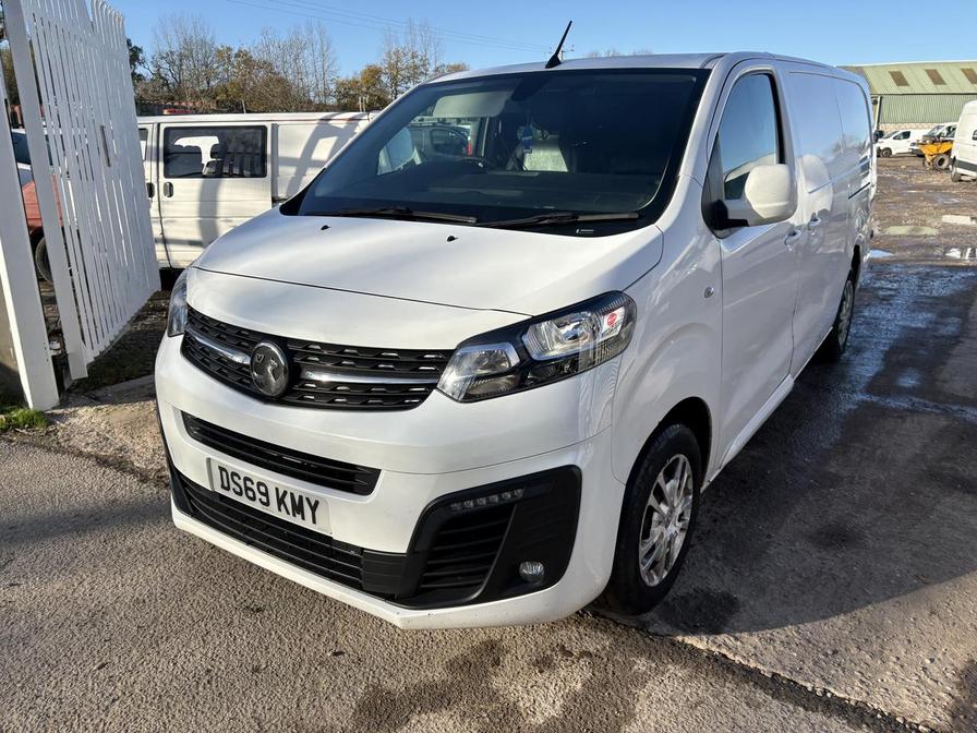 2019 Vauxhall Vivaro – Model: Vivaro 2900 Sportive S/S – DS69KMY