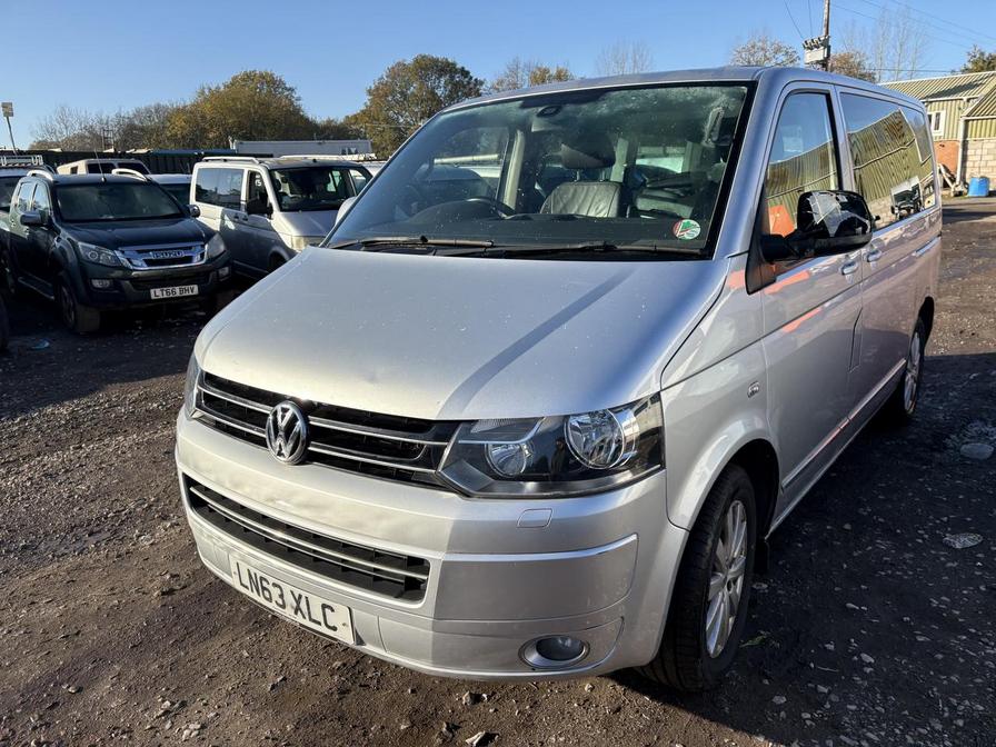 2013 Volkswagen Caravelle – Model: Caravelle Executive BlueMotion Technology TDI Auto – LN63XLC