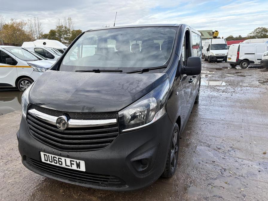 2016 Vauxhall Vivaro Combi – Model: Vivaro 2900 Combi CDTi Bi-T S/S – DU66LFW