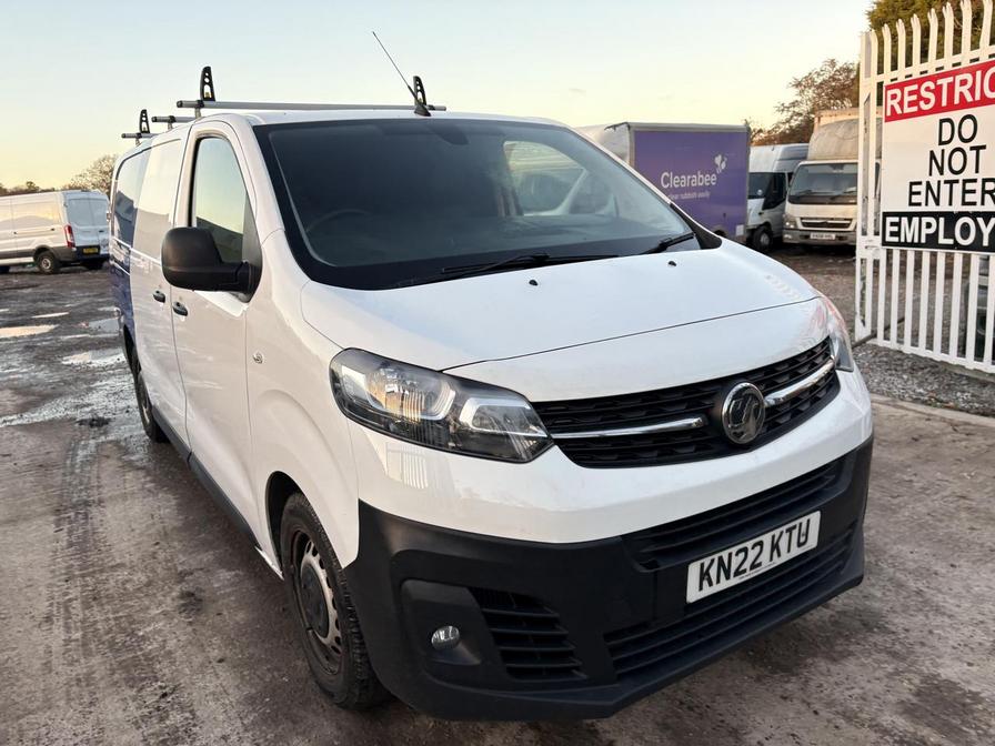2022 Vauxhall Vivaro – Model: Vivaro F3100 Dynamic S/S – KN22KTU