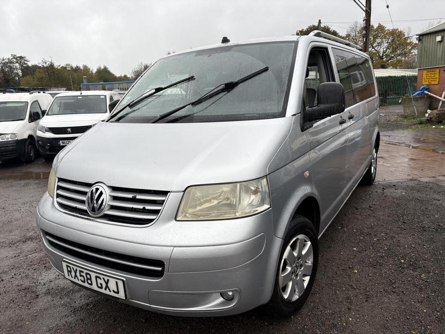 2009 Volkswagen Transporter – Model: Transporter Shuttle SE130 LWB Auto – RX58GXJ