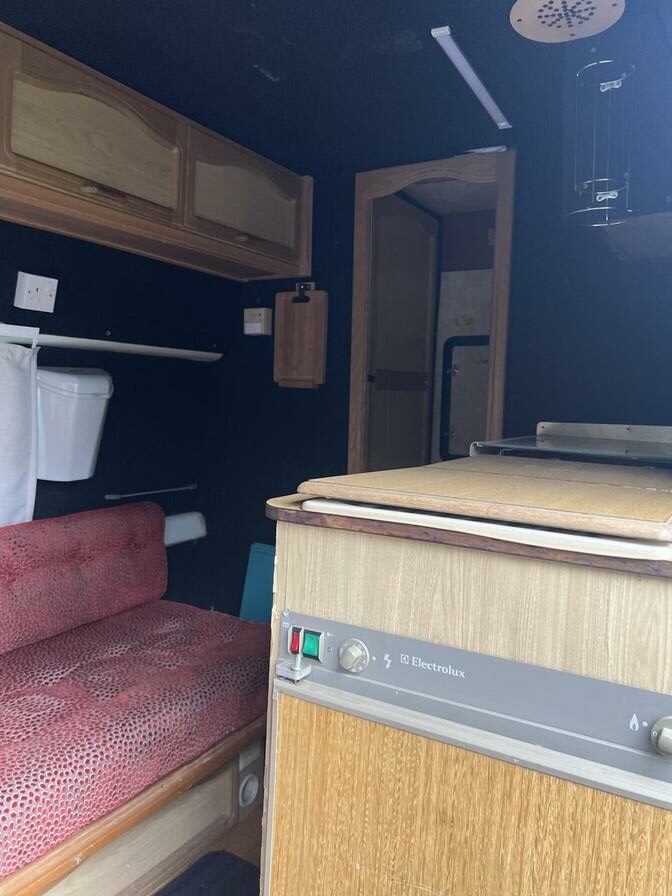 2005 Ford Transit – Model: Transit 350 LWB – YP55SOH