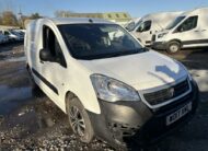 2017 Peugeot Partner – Model: Partner Professional L1 Blue HDi – WO17XML