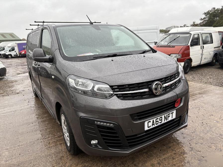 2020 Vauxhall Vivaro – Model: Vivaro 2900 Sportive S/S – CA69NFT