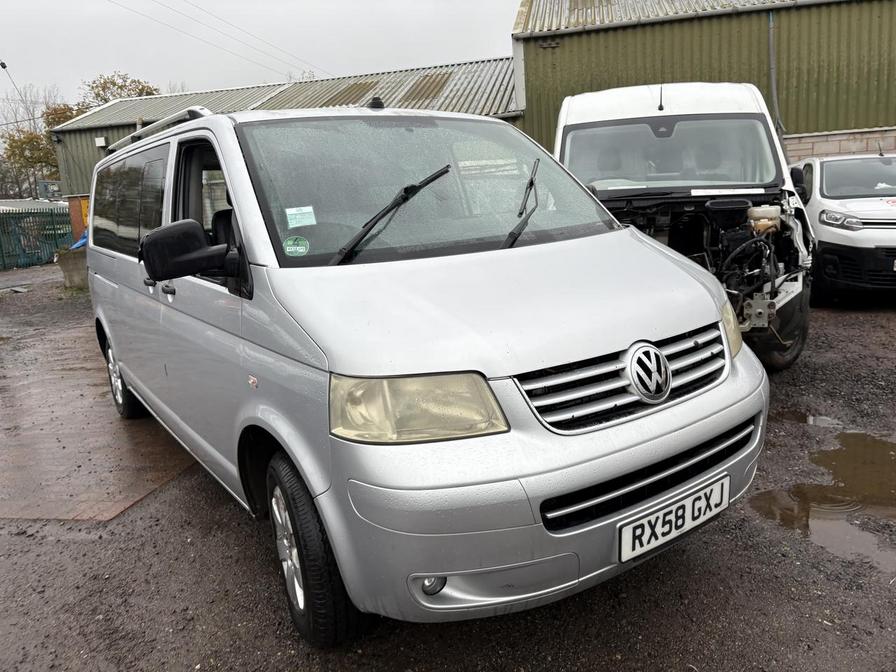 2009 Volkswagen Transporter – Model: Transporter Shuttle SE130 LWB Auto – RX58GXJ