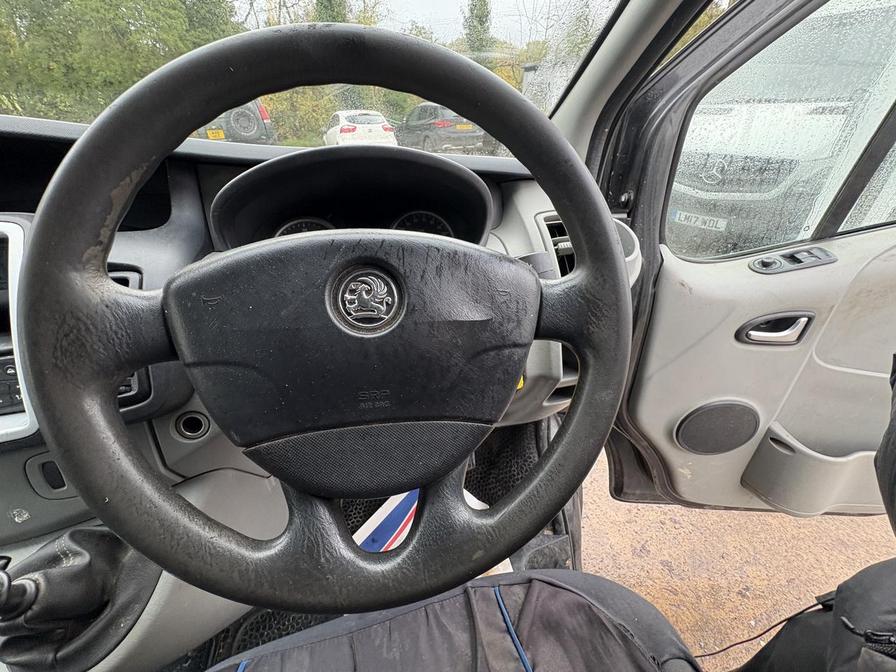 2013 Vauxhall Vivaro – Model: Vivaro 2900 Sportive CDTi LWB – DA63WZL