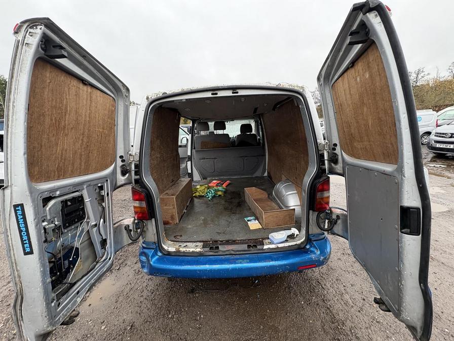 2005 Volkswagen Transporter – Model: Transporter Trendline SWB – CX55WOR