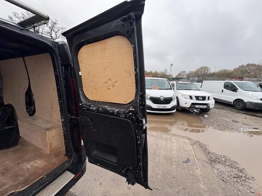 2019 Renault Trafic – Model: Trafic SL27 Sport Nav dCi – RF19KFJ