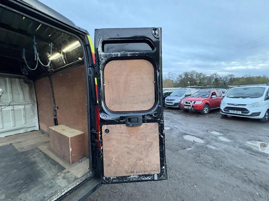 2021 Citroen Relay – Model: Relay 35 L2H2 Enterprise Blue HDi S/S – LA21VKE