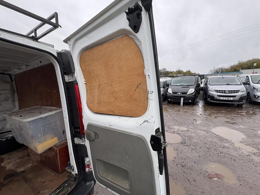 2010 Renault Trafic – Model: Trafic SL29 DCI 115 – HY60WZX