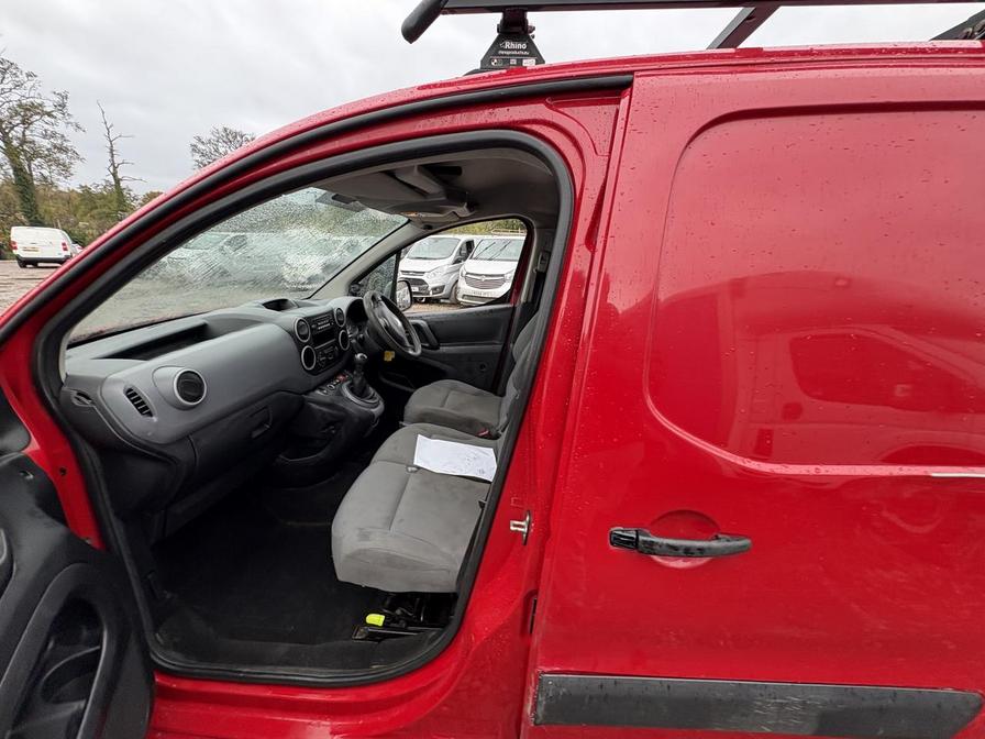 2015 Citroen Berlingo – Model: Berlingo 625 XTR+ HDi – EY65LDJ