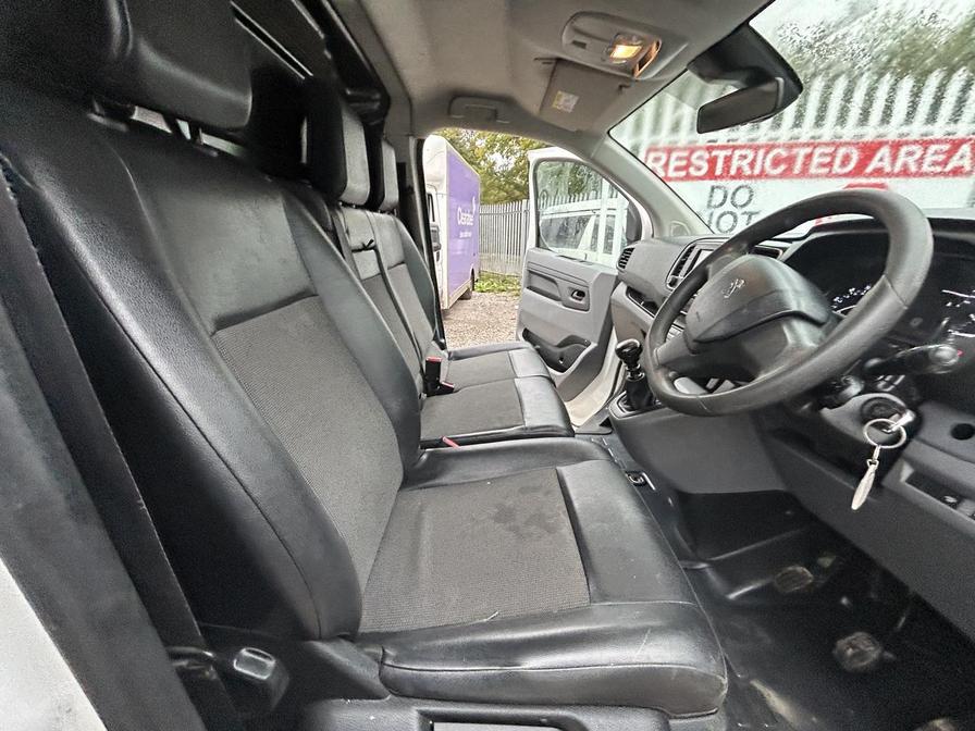 2018 Peugeot Expert – Model: Expert Professional Standard Blue HDi – MF18CZG