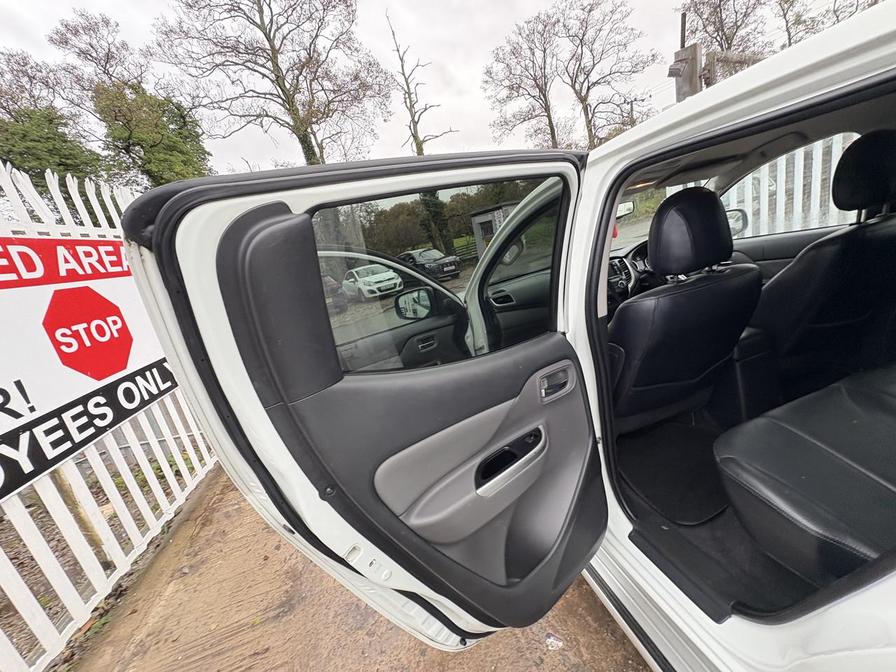 2017 Mitsubishi L200 – Model: L200 Warrior DI-D – DX17SFF/C17KRO