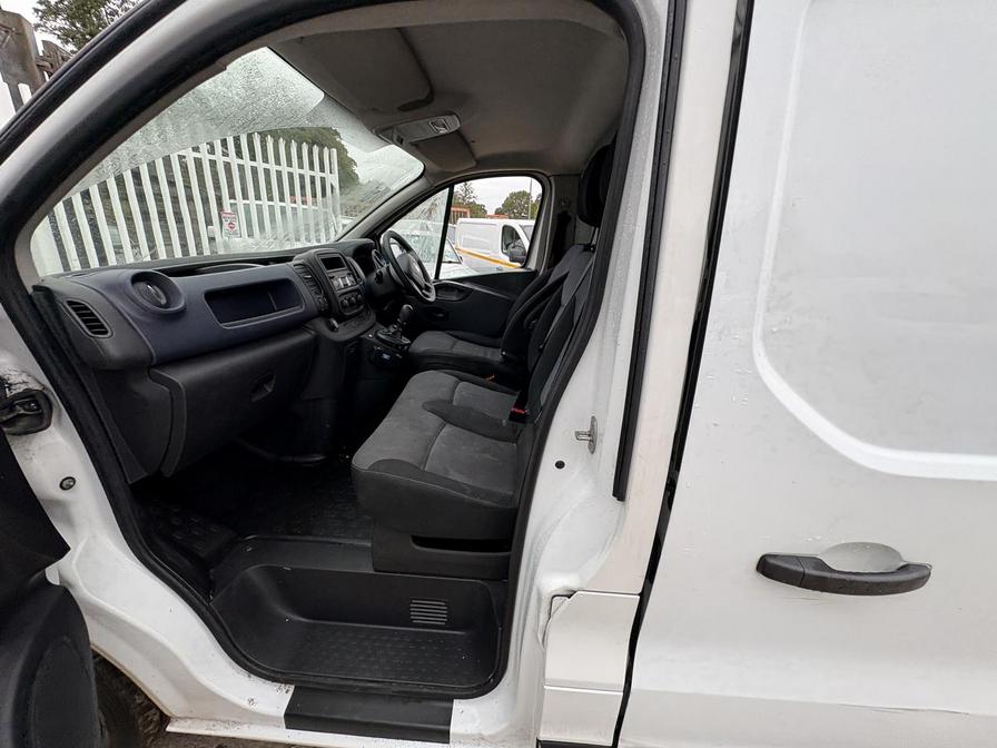 2017 Vauxhall Vivaro – Model: Vivaro  2900 CDTI ecoFLEX S/S – FN67FFX/J14YVR