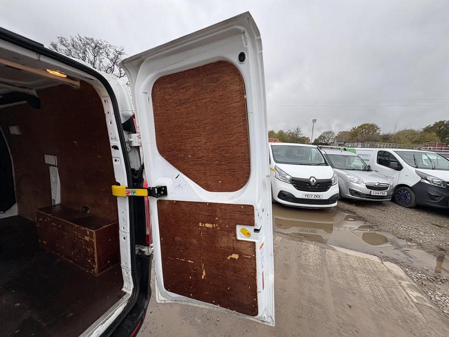 2018 Ford Transit Custom – Model: Transit Custom 300 Base – AY68JBO