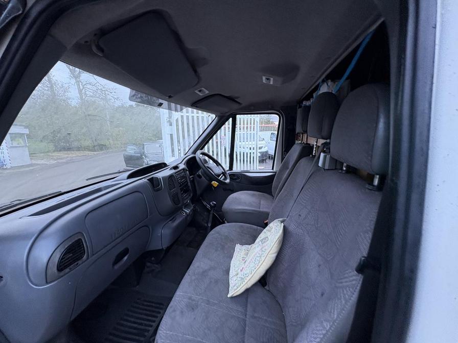 2005 Ford Transit – Model: Transit 350 LWB – YP55SOH