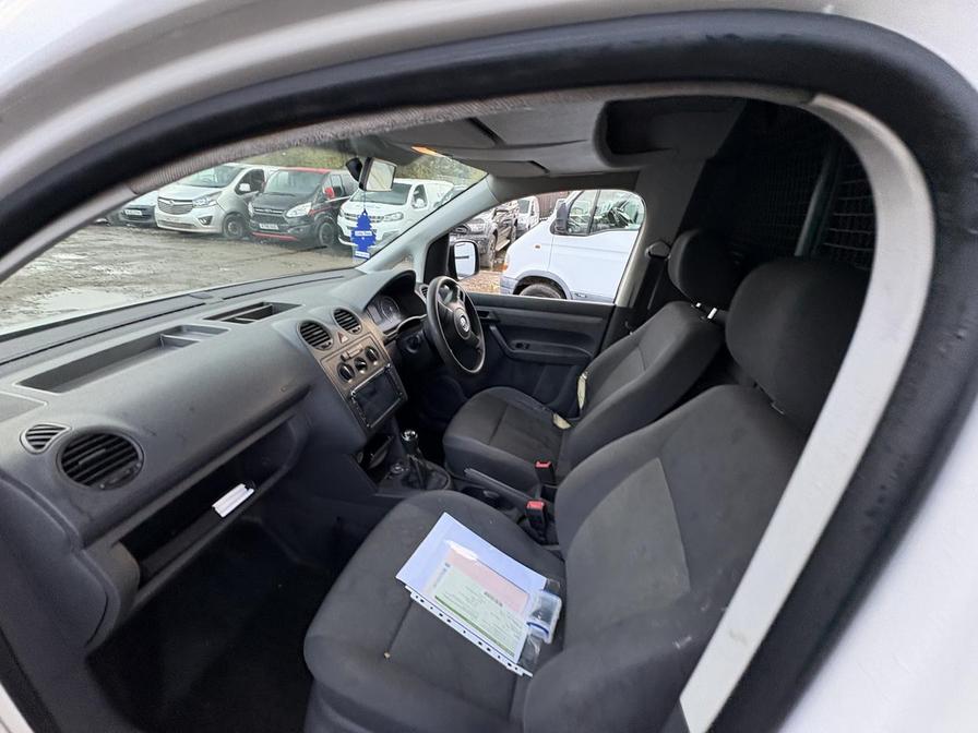 2014 Volkswagen Caddy – Model: Caddy C20 Startline TDI – LJ64UWU