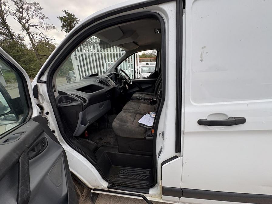 2014 Ford Transit Custom – Model: Transit Custom 290 E-Tech – YE64YRU